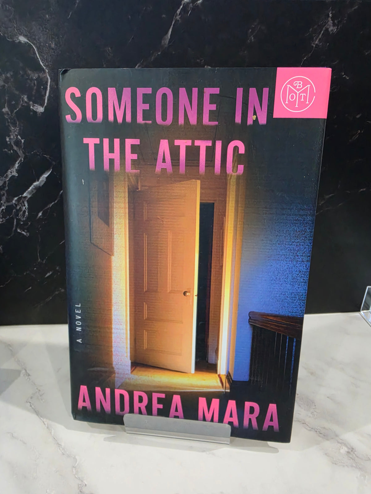 Andrea Mara - Someone In the Attic