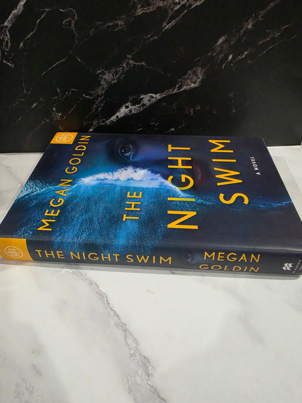 Megan Goldin - The Night Swim