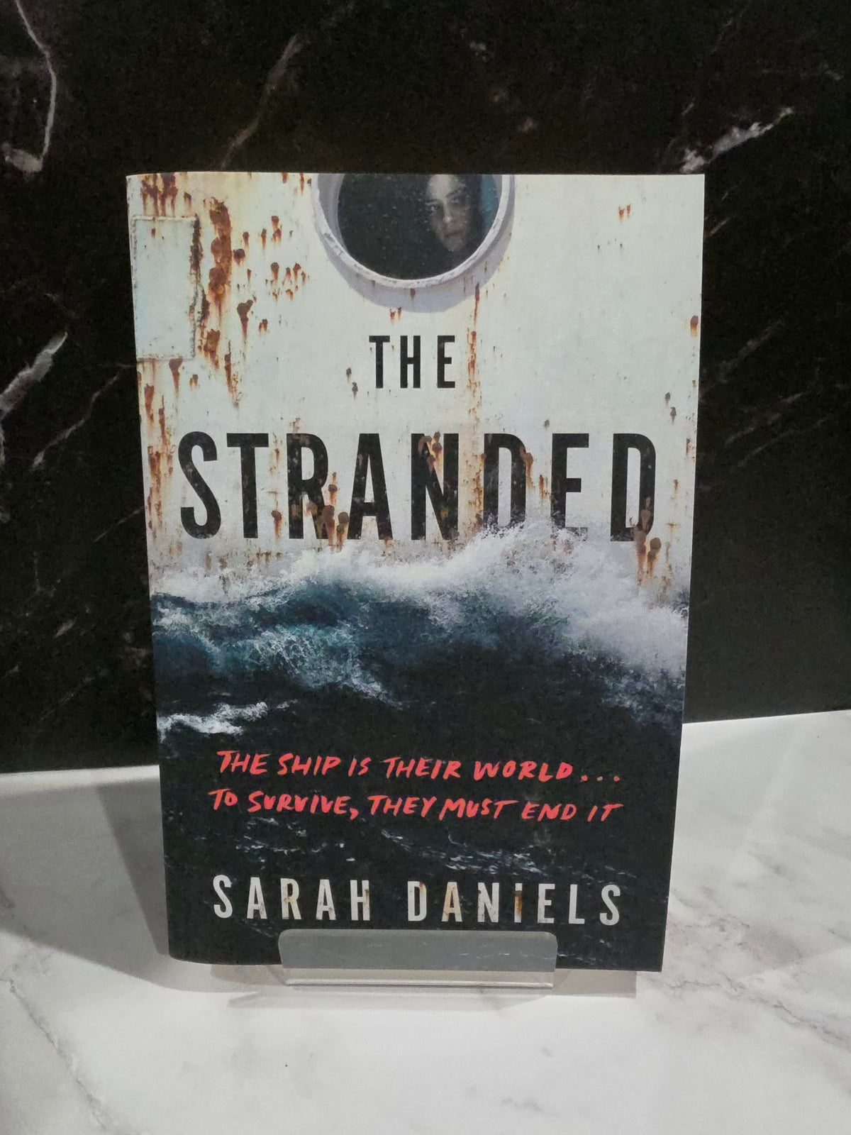 Sarah Daniels - The Stranded