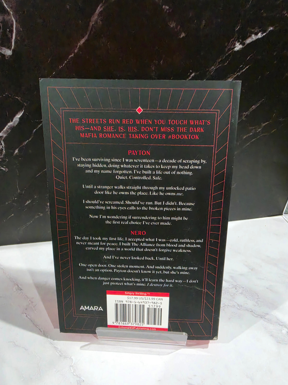 S.J. Tilly - Nero (Foil Edges)