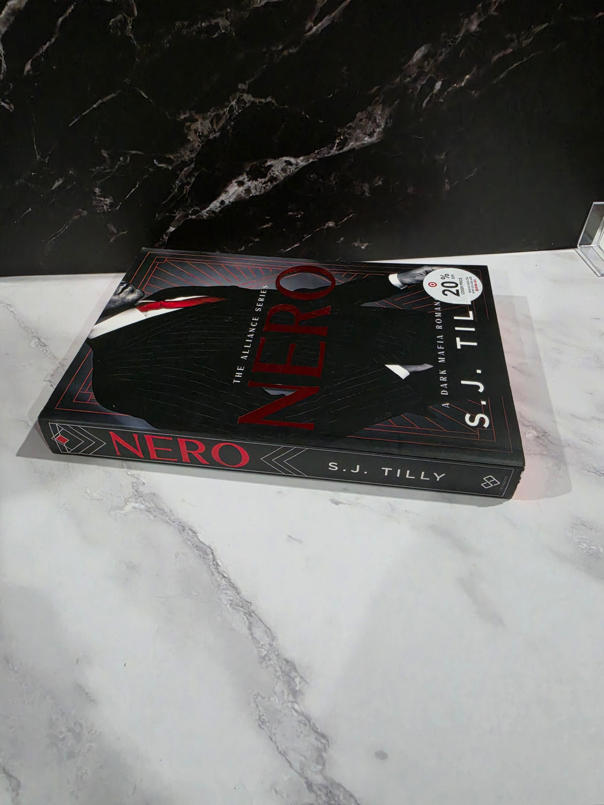 S.J. Tilly - Nero (Foil Edges)