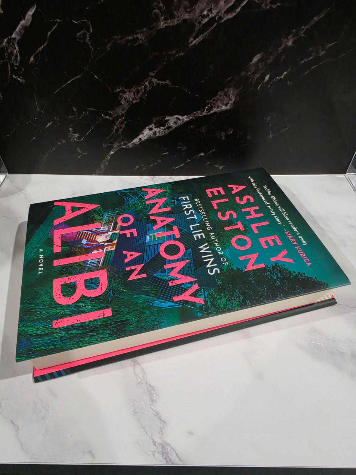 Anatomy of an Alibi - Ashley Elston