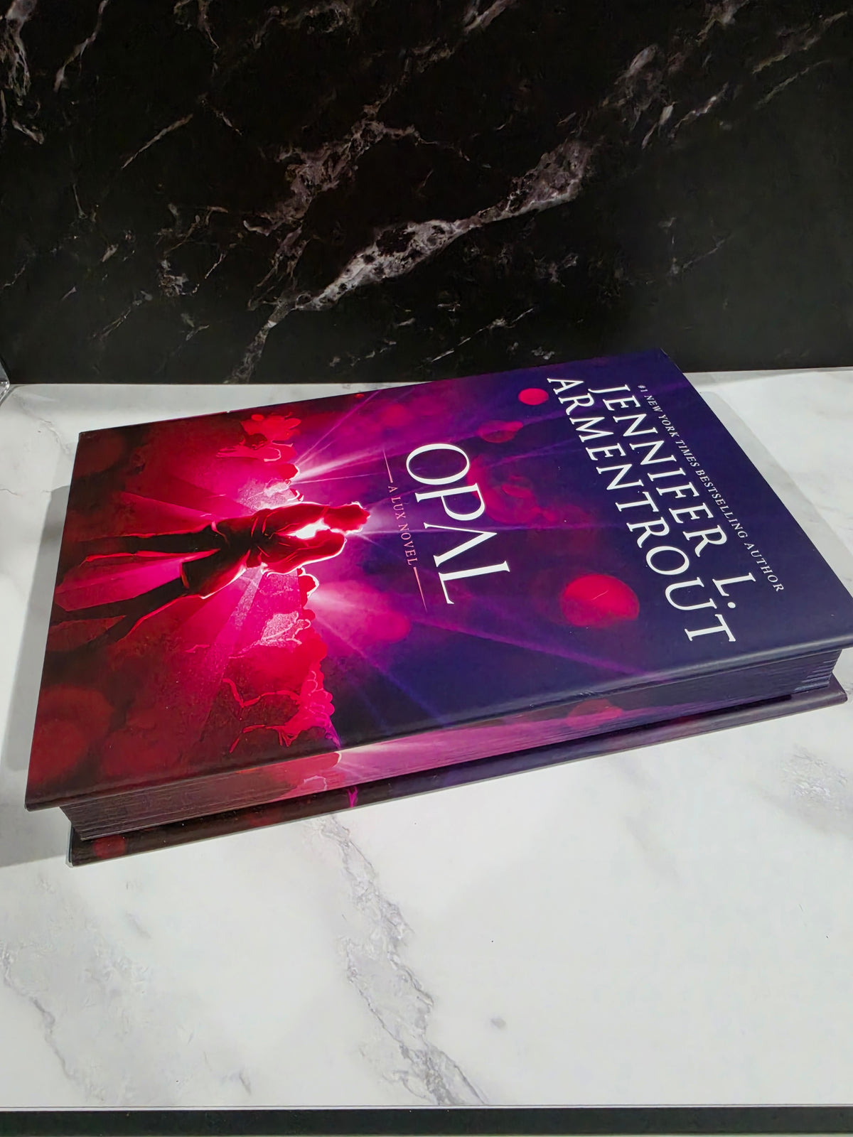 Opal - Jennifer L. Armentrout