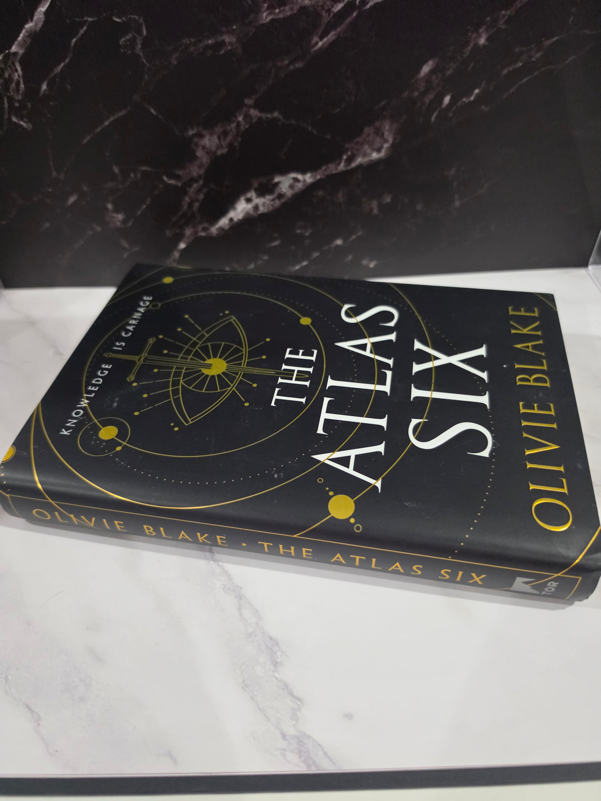Olivie Blake - The Atlas Six