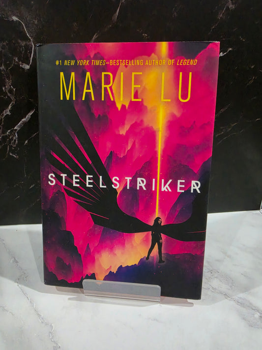 Marie Lu - Steelstriker