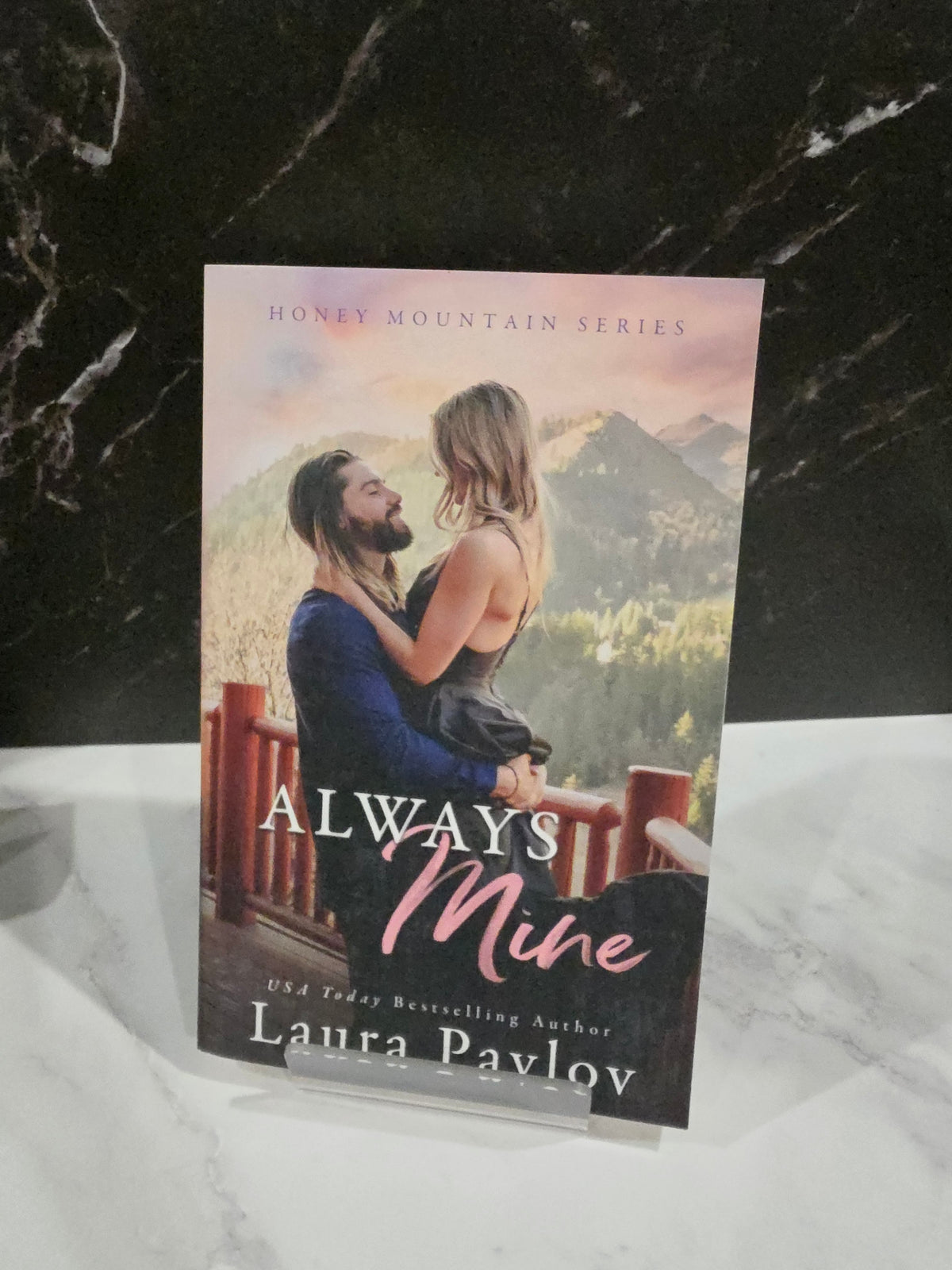 Laura Pavlov - Always Mine