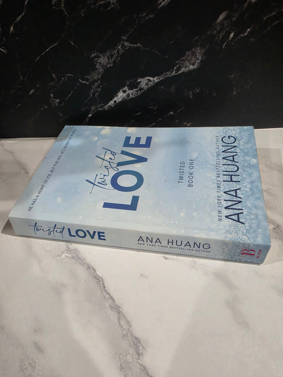 Ana Huang - Twisted Love
