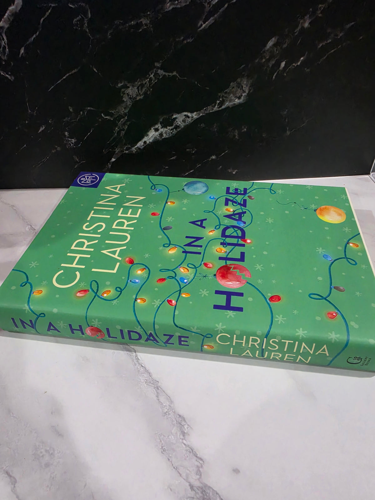 Christina Lauren - In a Holidaze